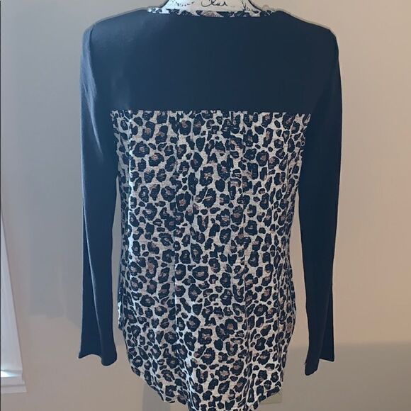 reCreation black & animal print long sleeve layered sweater medium - Picture 4 of 11